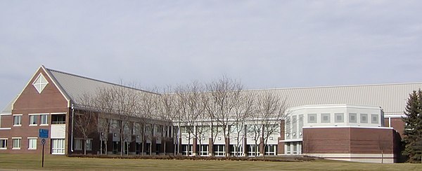 Brooklyn Park City Hall in November 2006