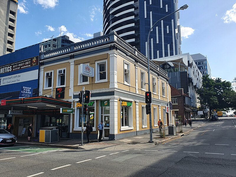 File:Bank of Australasia (formerly the Royal Bank of Queensland), Corner George & Herschel Streets, Brisbane, Queensland QUT-6780-2.jpg