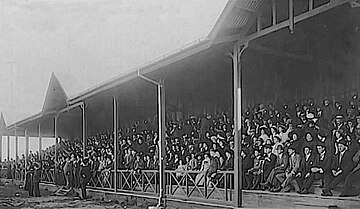 File:Belgrano_ac_tribuna_1910.jpg