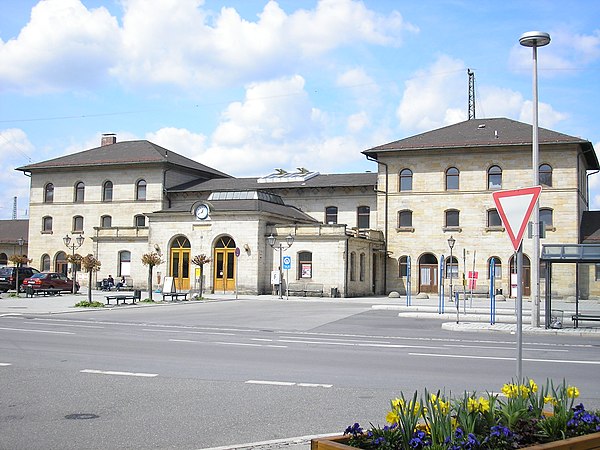 Station building at Lichtenfels