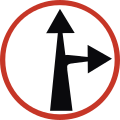 I 4: Straight Ahead or Turn Right