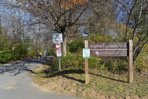 Capital Crescent Trail sign at Little Falls Parkway, Bethesda, MD]