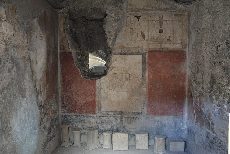 File:Casa dei Ceii (Pompei) WLM 021.JPG