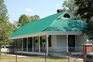 <span class="mw-page-title-main">Castleberry Boarding House</span> Historic residential building in Louisiana, United States