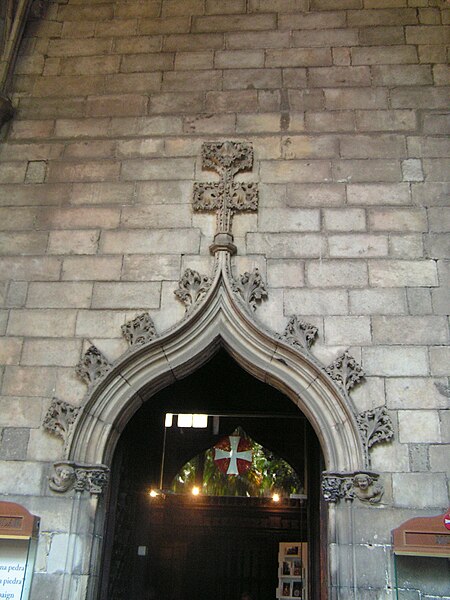 File:Cathédrale Barcelone048.jpg