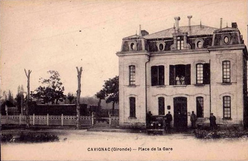 File:Cavignac - Gare 6.jpg