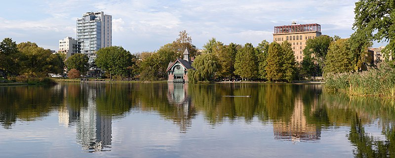 File:Central Park New York October 2016 panorama 1.jpg