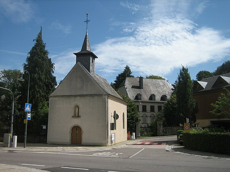 File:Chapel Eisenborn Luxembourg 2011-08.JPG