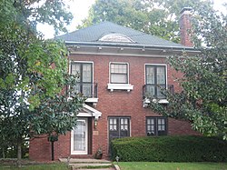 Charles and Naomi Bachmann House.jpg