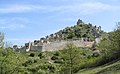 Les remparts et la porte d'entrée