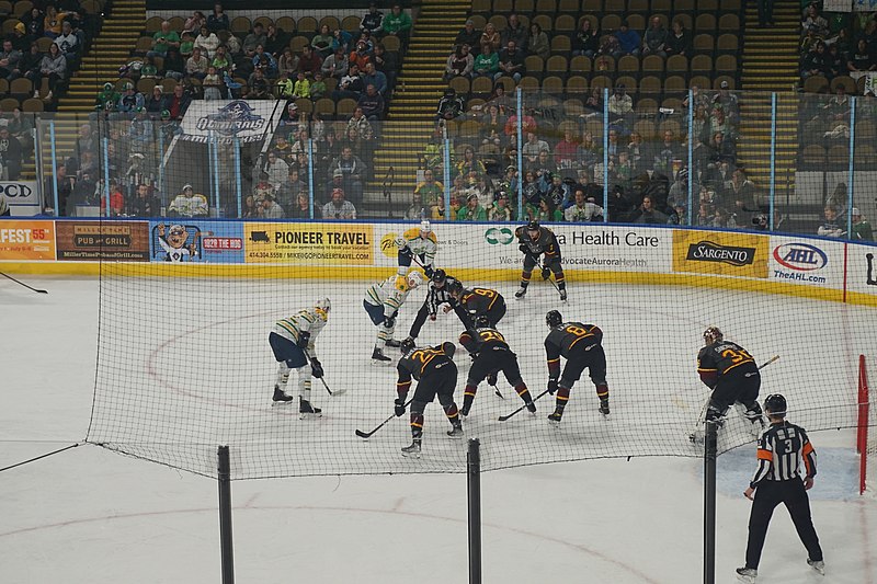 File:Chicago Wolves vs. Milwaukee Admirals March 2023 35 (face-off).jpg