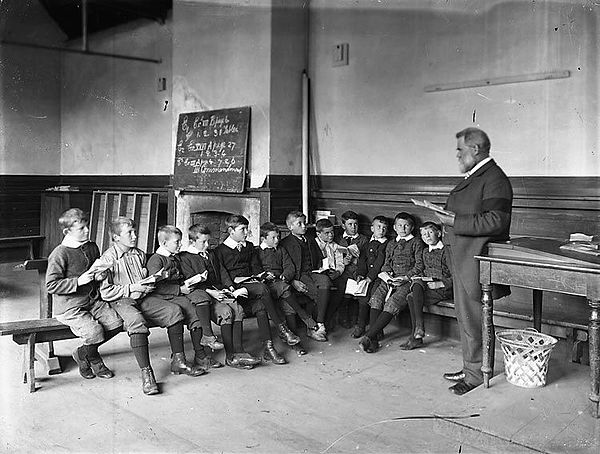 Pupils of the Lower School with Schoolmaster Mr Wiggins, c. 1903