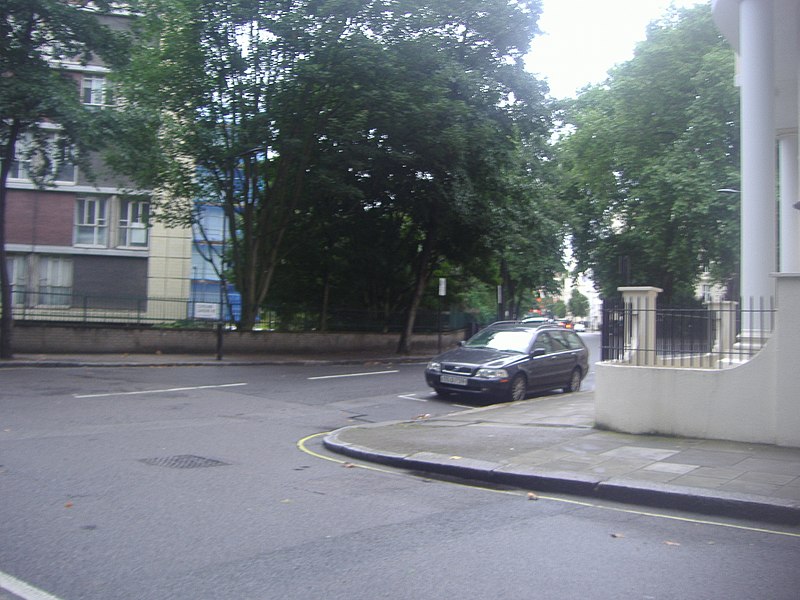 File:Cleveland Gardens from Leinster Gardens - geograph.org.uk - 3098984.jpg