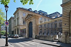 Collège de France, place Marcelin-Berthelot, Paris 5e.jpg