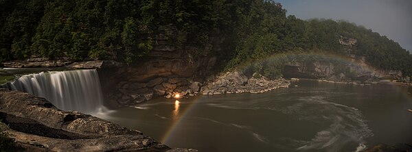 Cumberland Falls moonbow