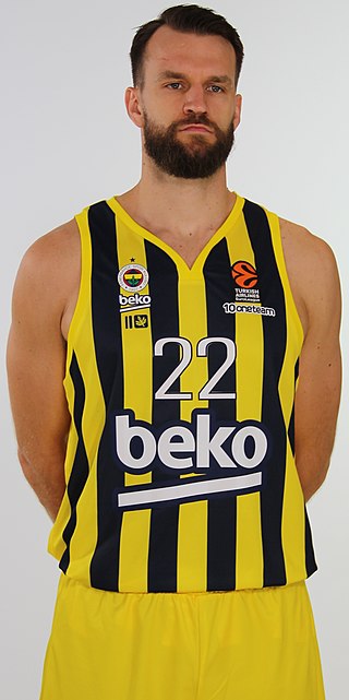 Danilo Barthel 22 Fenerbahçe Basketball 20210913 (1) (cropped).jpg