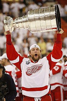 Darren McCarty with the Stanley Cup - 2002.jpg