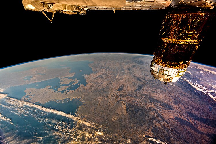 Вид на Европу с борта Международной космической станции