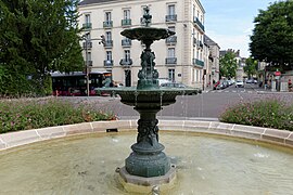 Dijon Place Dupuis 05.jpg