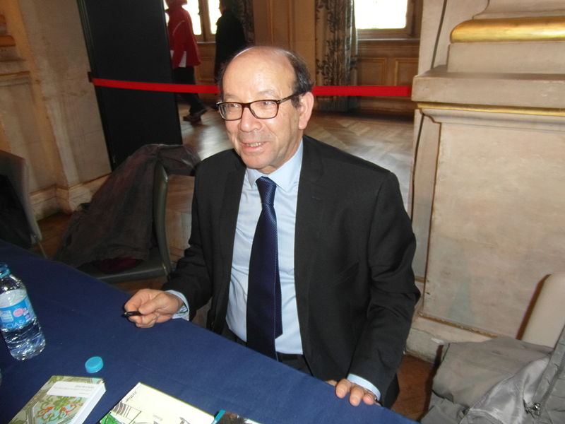 File:Djilali Bencheikh (3) (21e Maghreb des Livres, Paris, 7 et 8 février 2015).jpg