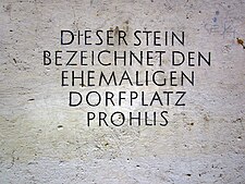 File:Dresden Prohlis Memorial Palitzschdenkmal 1988 Rückseite Dieser Stein bezeichnet den ehemaligen Dorfplatz Prohlis.jpg