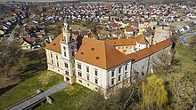 File:Dvorac_Prandau-Normann_dvorac_iz_zraka.jpg