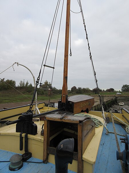 File:Edith May sailing Barge at Lower Halstow 10.JPG