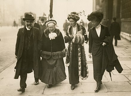 Писатели 1910 годов. Мода 1910 года суфражистки. Элизабет Хаббард 1910. Мода 1910-х годов.