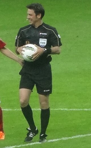 <span class="mw-page-title-main">Fırat Aydınus</span> Turkish football referee