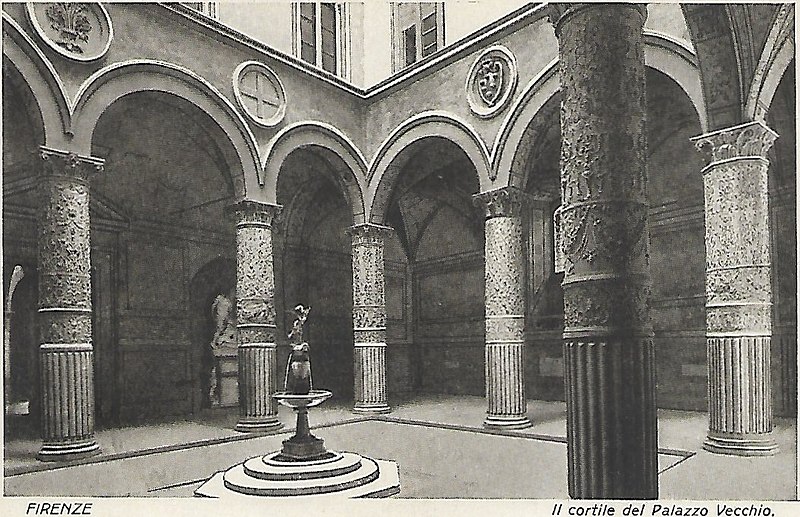 File:FI-Firenze-1930-Palazzo-Vecchio-cortile.jpg