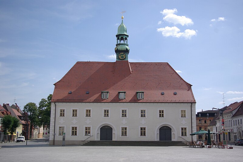 File:Finsterwalde Rathaus.jpg