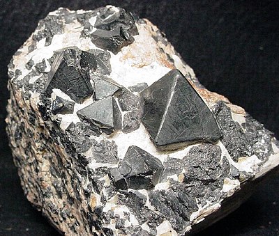 Franklinite-21557.jpg