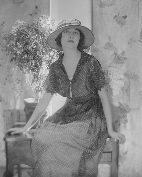 File:Genevieve Tobin 1921.jpg