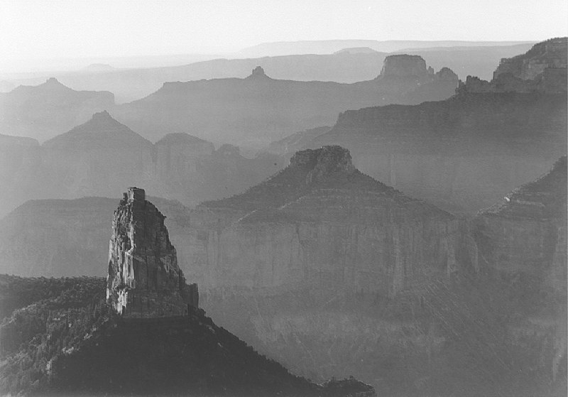 File:Grand Canyon panorama with rock formation 3.jpg