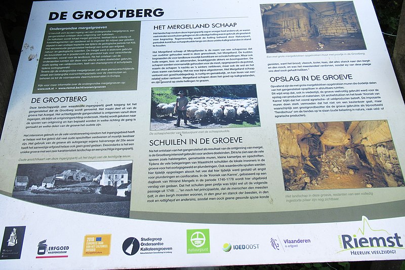 File:Grootberg Riemst.jpg