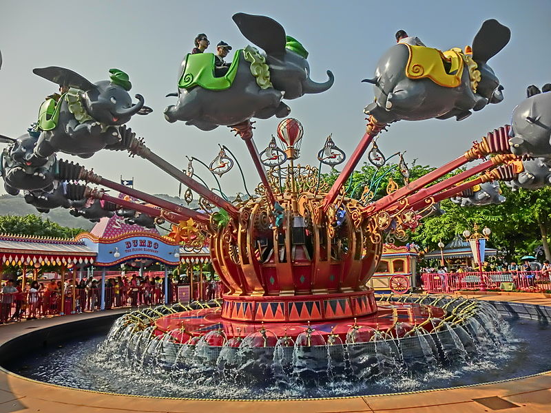File:HK Disneyland 小飛象 Dumbo the Flying Elephant Oct-2013 Kiddie Plane Ride.JPG