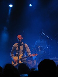 Nigel Blackwell z Half Man Half Biscuit, październik 2008