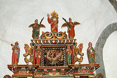Altar pediment
