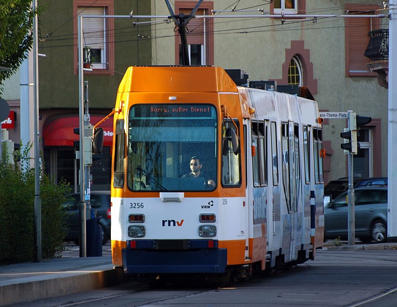 File:Heidelberg - Duewag M8C-NF - RNV 3256 - Sorry, außer Dienst - 2018-07-29 20-20-22.jpg