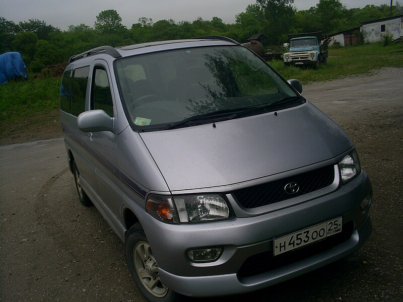 File:Hiace Toyota Regius mV.JPG