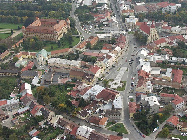 Holešov - Sœmeanza