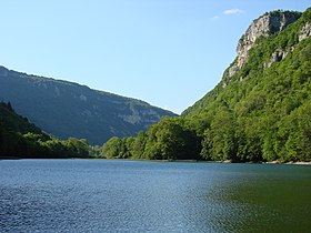 A Lac des Hôpitaux cikk illusztráló képe