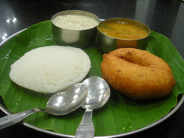 Image: Idli and Medu Vada