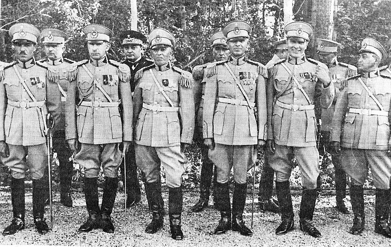 File:ImperialGroundForceGenerals1317.jpg