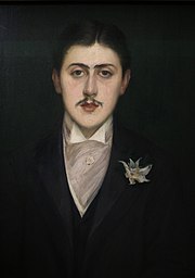 Portrait peint en buste, sur fond noir, d'un jeune homme brun en tenue de soirée sombre, le teint pâle, petite moustache et fleur à la boutonnière