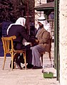 Jerusalem-Altstadt-66-zwei Araber-1985-gje.jpg