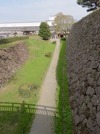 English: Kanazawa Castle Park