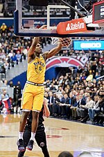 Kevon Looney was selected 30th by the Golden State Warriors. Kevon Looney dunk.jpg