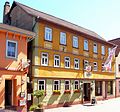 Hotel mit Mineralbad und Nebengebäuden