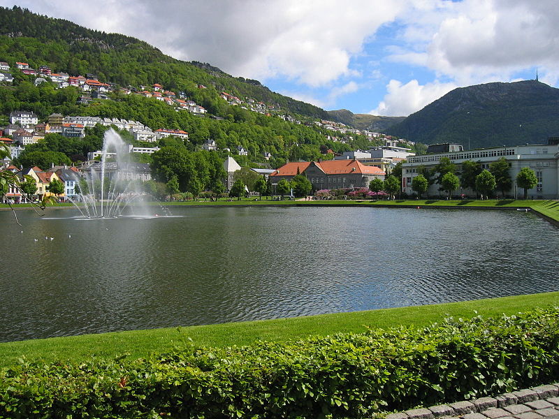 File:Lille Lungårdsvann Bergen Norway 20050611.JPG